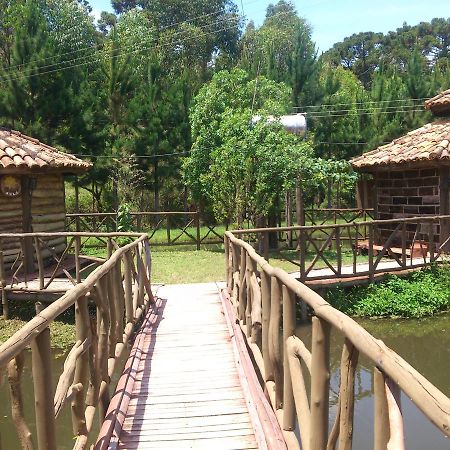 Pousada Ilhas Do Sol Senador Amaral Номер фото